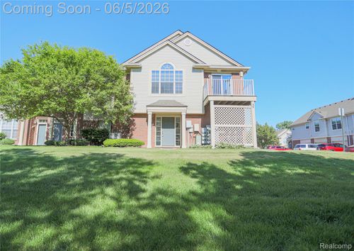 1859 Flagstone Cir, Rochester, MI, 48307-6095 | Card Image