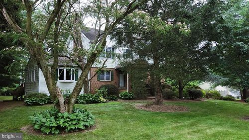 13 Parkside Dr, HUMMELSTOWN, PA, 17036-9280 | Card Image