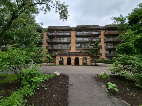 409-512 Redondo Dr, Downers Grove, IL, 60516-4617 | Card Image