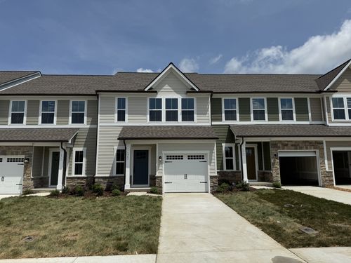 173 Primrose Ln, Gallatin, TN, 37066-5132 | Card Image