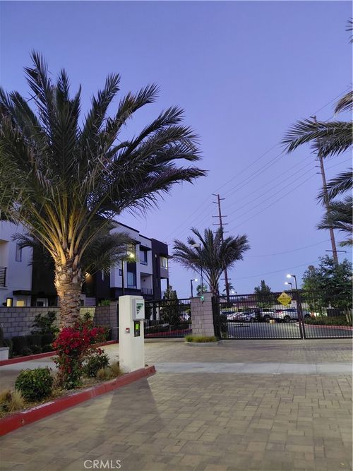 35 Bigsby Dr, Stanton, CA, 90680-4919 | Card Image
