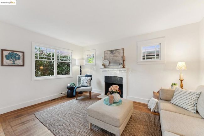 1040 Camelia St, House other with 2 bedrooms, 1 bathrooms and null parking in Berkeley CA | Image 47