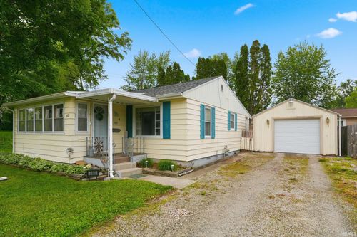 760 Kintz St, Huntington, IN, 46750-1538 | Card Image