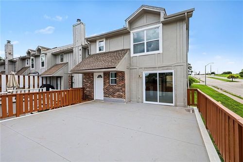 14000 Dunham St, Grandview, MO, 64030-4046 | Card Image