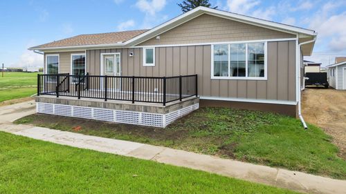 315 2nd Ave E, Hanna, AB, T0J1P0 | Card Image