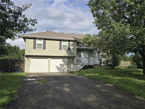 141 Se 621st Rd, Warrensburg, MO, 64093-7357 | Card Image