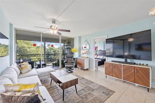 apt-4b-104 Royal Park Dr, Oakland Park, FL, 33309-6515 | Card Image