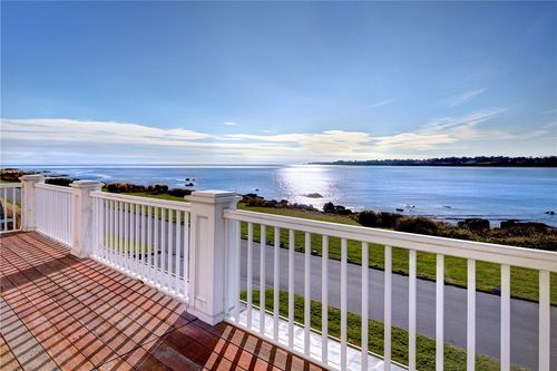 46 Esplanade, Middletown, RI, 02842-6021 | Card Image