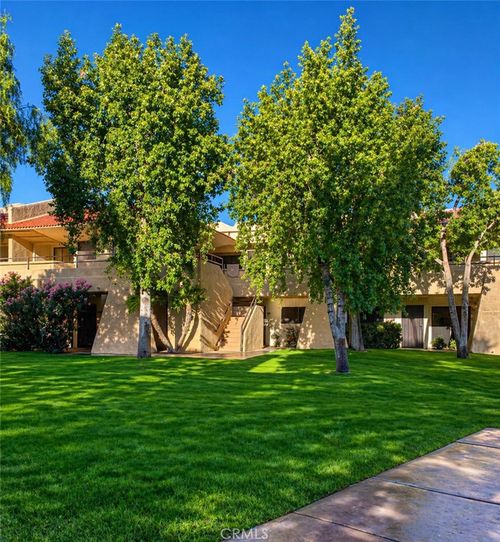 104-2801 N Los Felices Cir E, Palm Springs, CA, 92262-1499 | Card Image