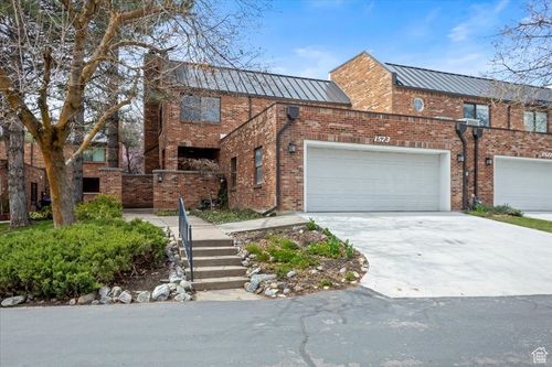 1573 Sweetwater Ln, Farmington, UT, 84025-3076 | Card Image