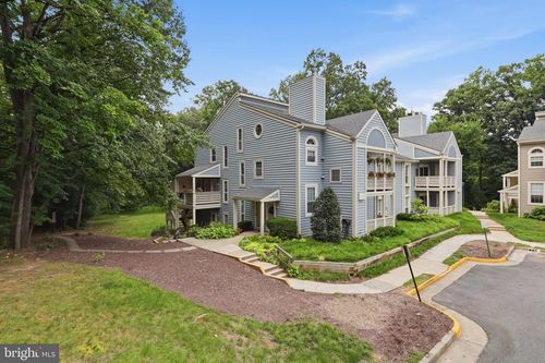 7805-7805 Willow Point Dr, FALLS CHURCH, VA, 22042-7537 | Card Image