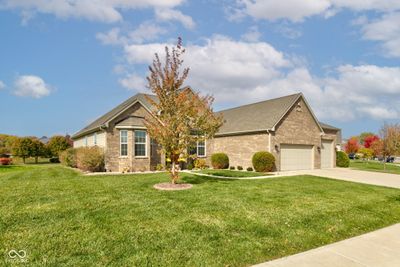 16753 Birdbrook Road, House other with 3 bedrooms, 3 bathrooms and null parking in Noblesville IN | Image 2