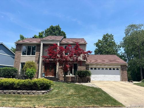 2136 Millstream Dr, Wixom, MI, 48393-1747 | Card Image