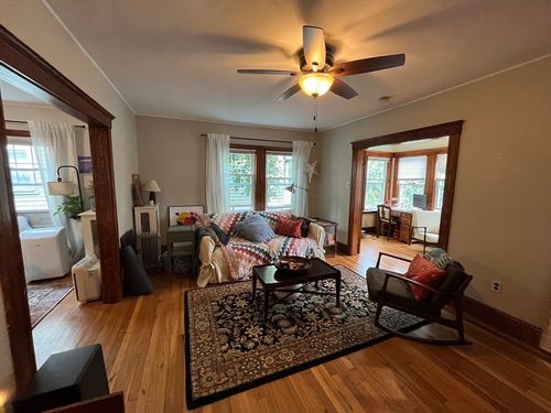 2-259 Boston St, South Boston, MA, 02127-3504 | Card Image