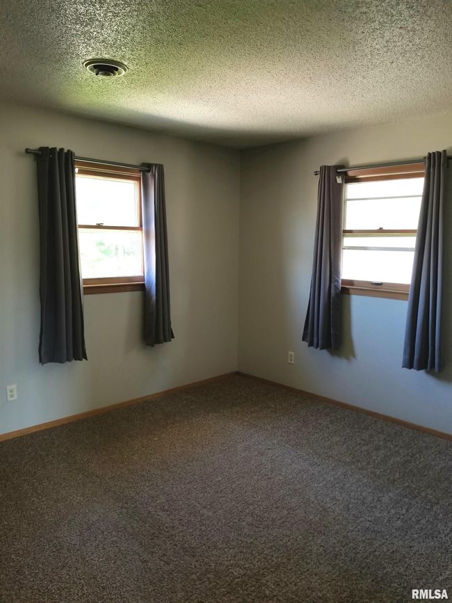 APT-6 - 3528 Bridge Ave, Condo with 2 bedrooms, 1 bathrooms and null parking in Davenport IA | Image 6