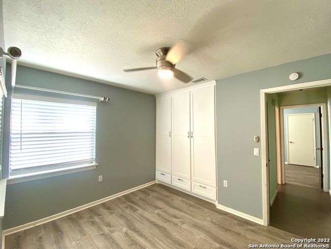 10348 Flatland Trl, House other with 3 bedrooms, 2 bathrooms and null parking in Converse TX | Image 18