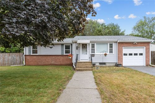 30 Archdale Dr, Warwick, RI, 02889-1331 | Card Image