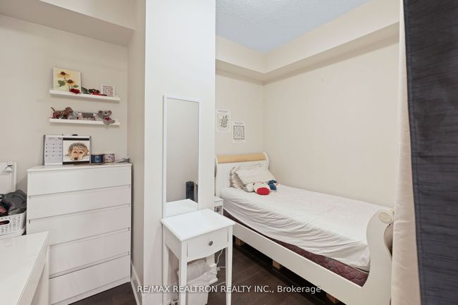 SE617 - 9199 Yonge St, Condo with 3 bedrooms, 2 bathrooms and 1 parking in Richmond Hill ON | Image 16
