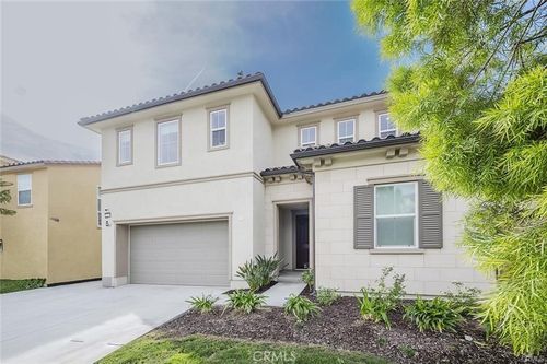 19032 Carranza Ln, Saugus, CA, 91350-4710 | Card Image