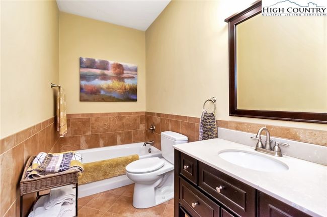 304 - 150 Prudden Ln, Condo with 2 bedrooms, 2 bathrooms and null parking in Blowing Rock NC | Image 25