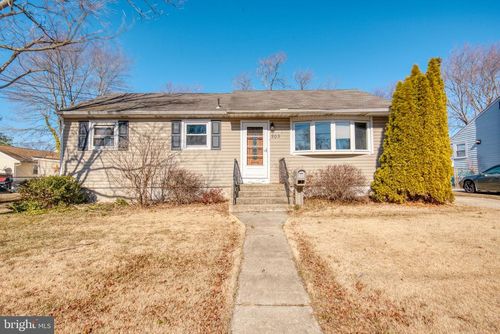 203 E Monroe Ave, MAGNOLIA, NJ, 08049-1043 | Card Image