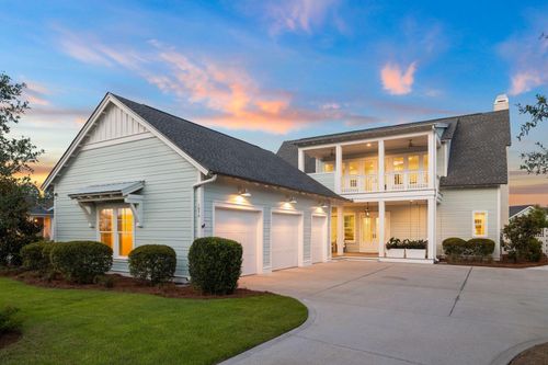 1076 Pathways Dr, Watersound, FL, 32461-7461 | Card Image