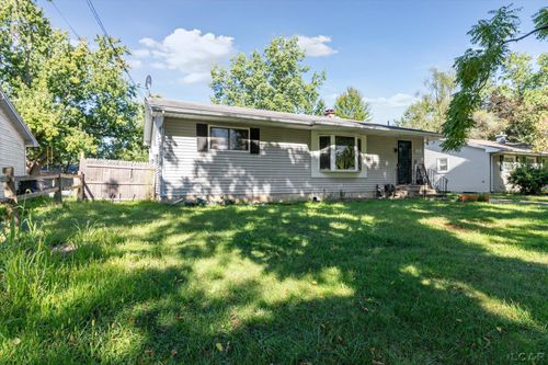 5726 Meredith St, Portage, MI, 49002-2257 | Card Image