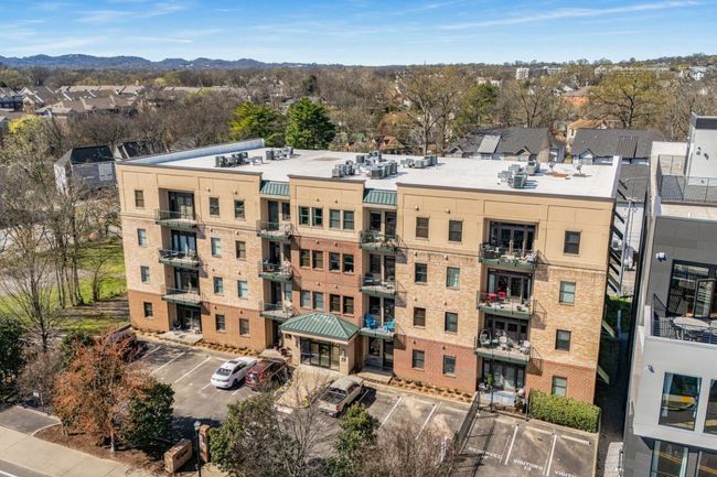 APT-108 - 2201 8 Th Ave S, Condo with 2 bedrooms, 2 bathrooms and 2 parking in Nashville TN | Image 23