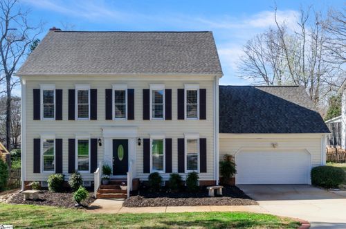110 Woodway Dr, Greer, SC, 29651-6809 | Card Image