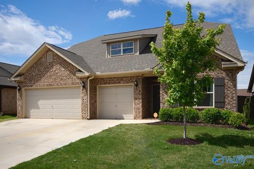 137 Sublett Dr, Hazel Green, AL, 35750-4504 | Card Image