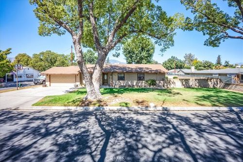 11639 Hallwood Dr, El Monte, CA, 91732-1435 | Card Image