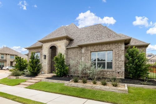 1201 White Squall Trl, Arlington, TX, 76005-1122 | Card Image