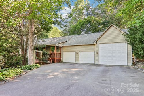 123 Brandymill Loop, Etowah, NC, 28729-9786 | Card Image