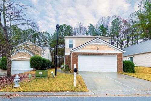 3440 Maple Valley Dr, Cumming, GA, 30040-9003 | Card Image