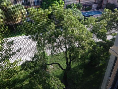 apt-523-210 172nd St, Sunny Isles Beach, FL, 33160-3423 | Card Image