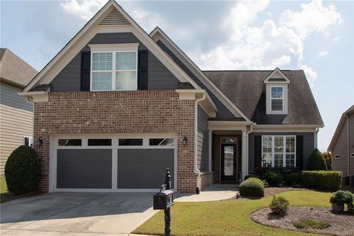 3723 Golden Leaf Pt Sw, Gainesville, GA, 30504-3925 | Card Image