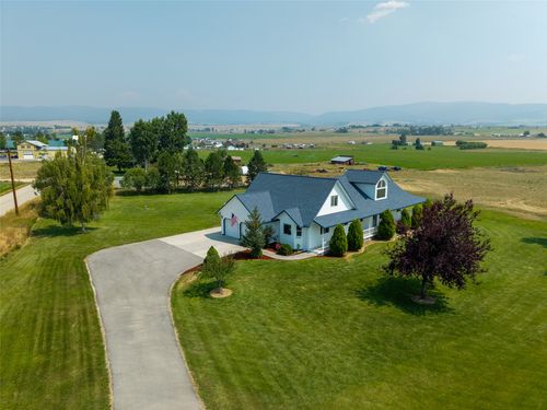 4498 Sunburst Ln, Stevensville, MT, 59870-6257 | Card Image
