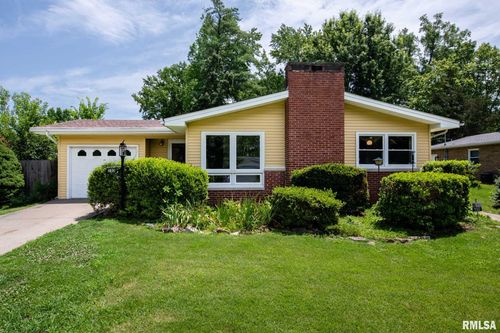 503 S Skyline Dr, Carbondale, IL, 62901-2211 | Card Image