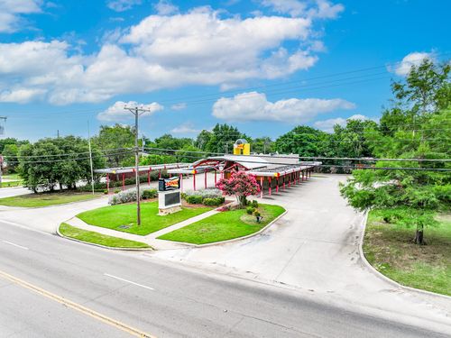 1300 W Pioneer Dr, Irving, TX, 75061-7318 | Card Image