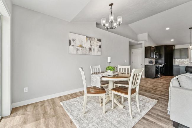 3487 E Rubyred Drive, House other with 5 bedrooms, 3 bathrooms and null parking in APPLETON WI | Image 8