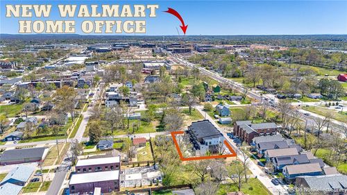 237 Se 7th St, Bentonville, AR, 72712-5927 | Card Image