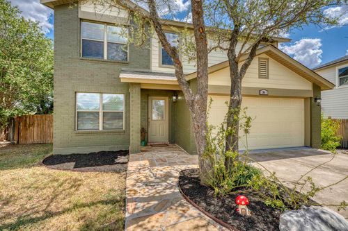 94 E Wildflower Blvd, Marble Falls, TX, 78654-5174 | Card Image
