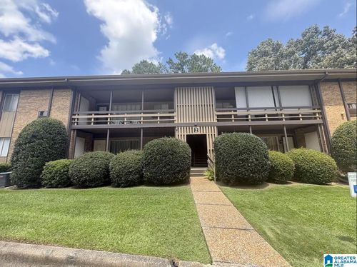 221-3101 Lorna Rd, HOOVER, AL, 35216-5427 | Card Image