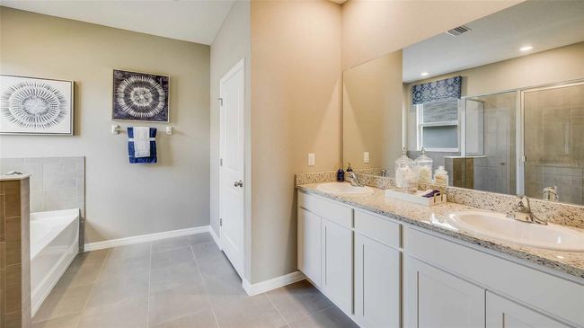 2026 Nw 136 Th Blvd, House other with 4 bedrooms, 3 bathrooms and null parking in NEWBERRY FL | Image 11