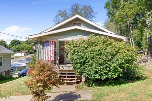 508 N Main St, Minerva, OH, 44657-1443 | Card Image