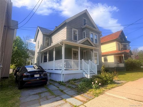 42 Sussex St, Port Jervis, NY, 12771-1928 | Card Image