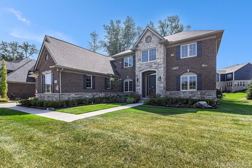 47541 Villa Terrace Ct, Novi, MI, 48374-1914 | Card Image