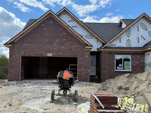 1-1 Devonshire Dr, Lapeer, MI, 48446-2857 | Card Image