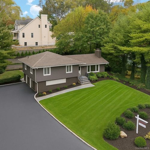 33 Scudders Ln, Glen Head, NY, 11545-1535 | Card Image