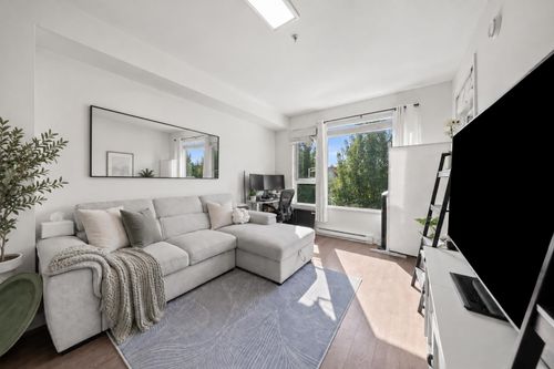 213-8360 Delsom Way, Delta, BC, V4C0E6 | Card Image